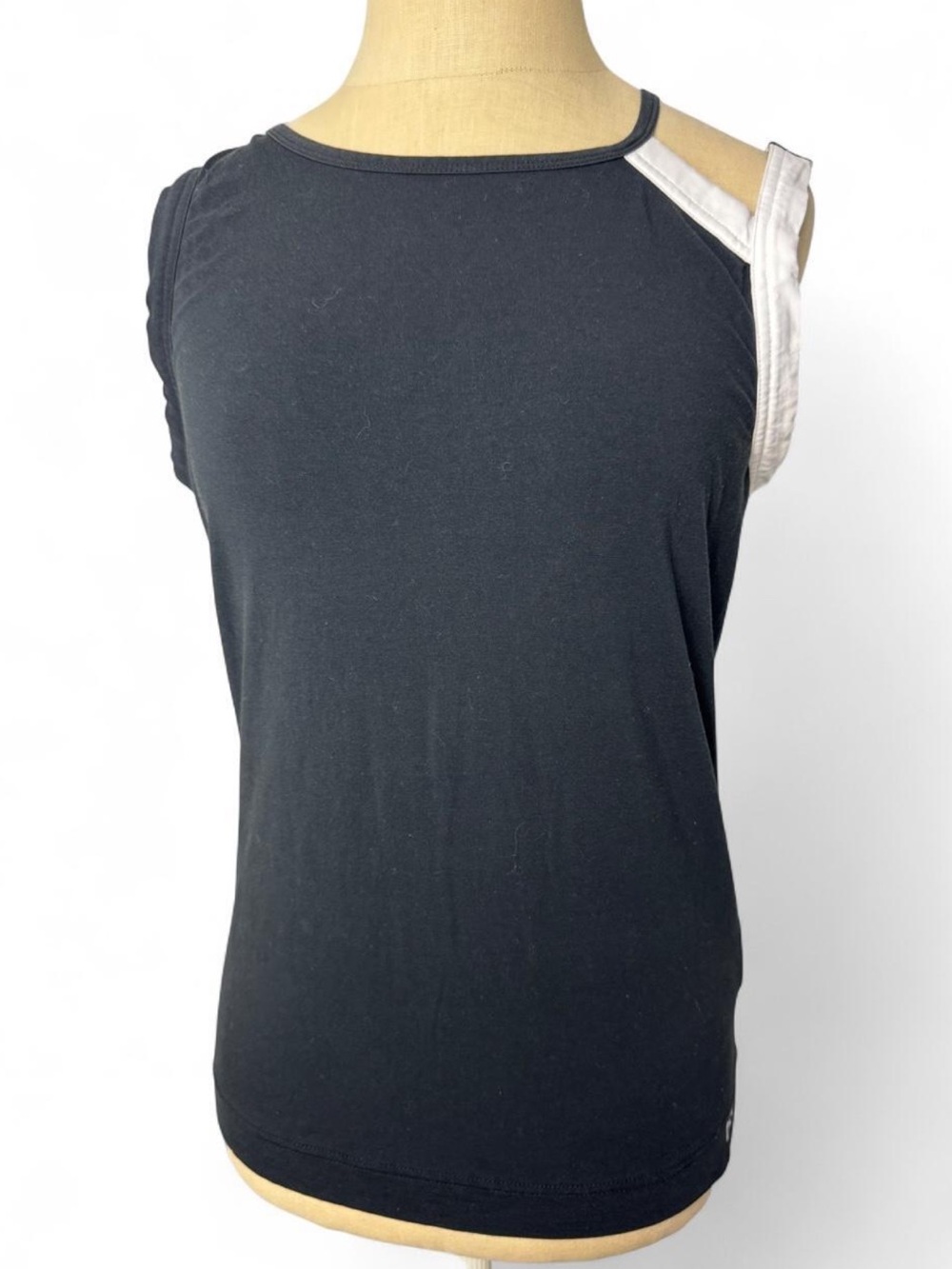 Y-3 adidas's Yohji Yamamoto tank top